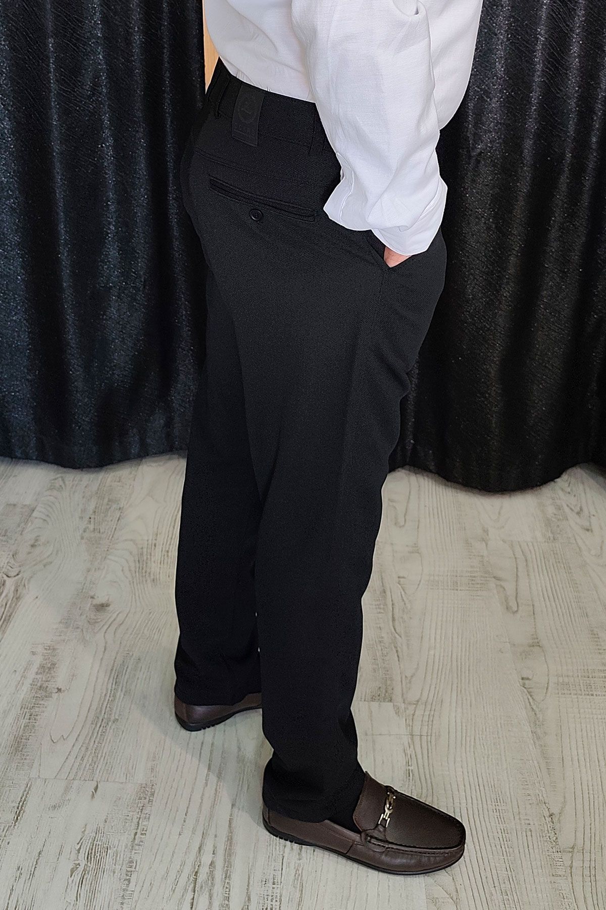 BayAygun 0510 Nokta Desenli Dar Kesim Pantolon _Siyah resmi