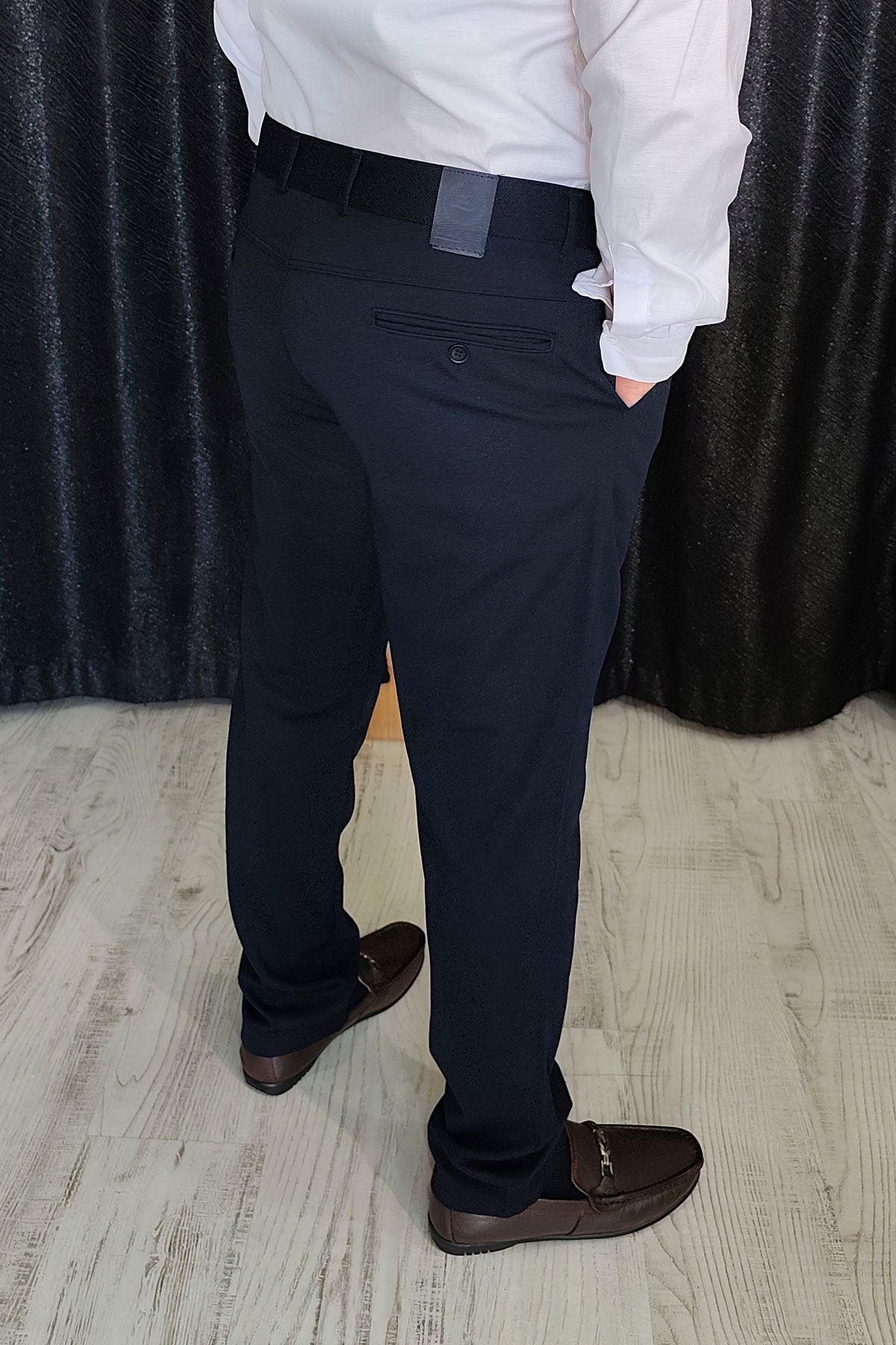 BayAygun 0510 Nokta Desenli Dar Kesim Pantolon _Lacivert resmi