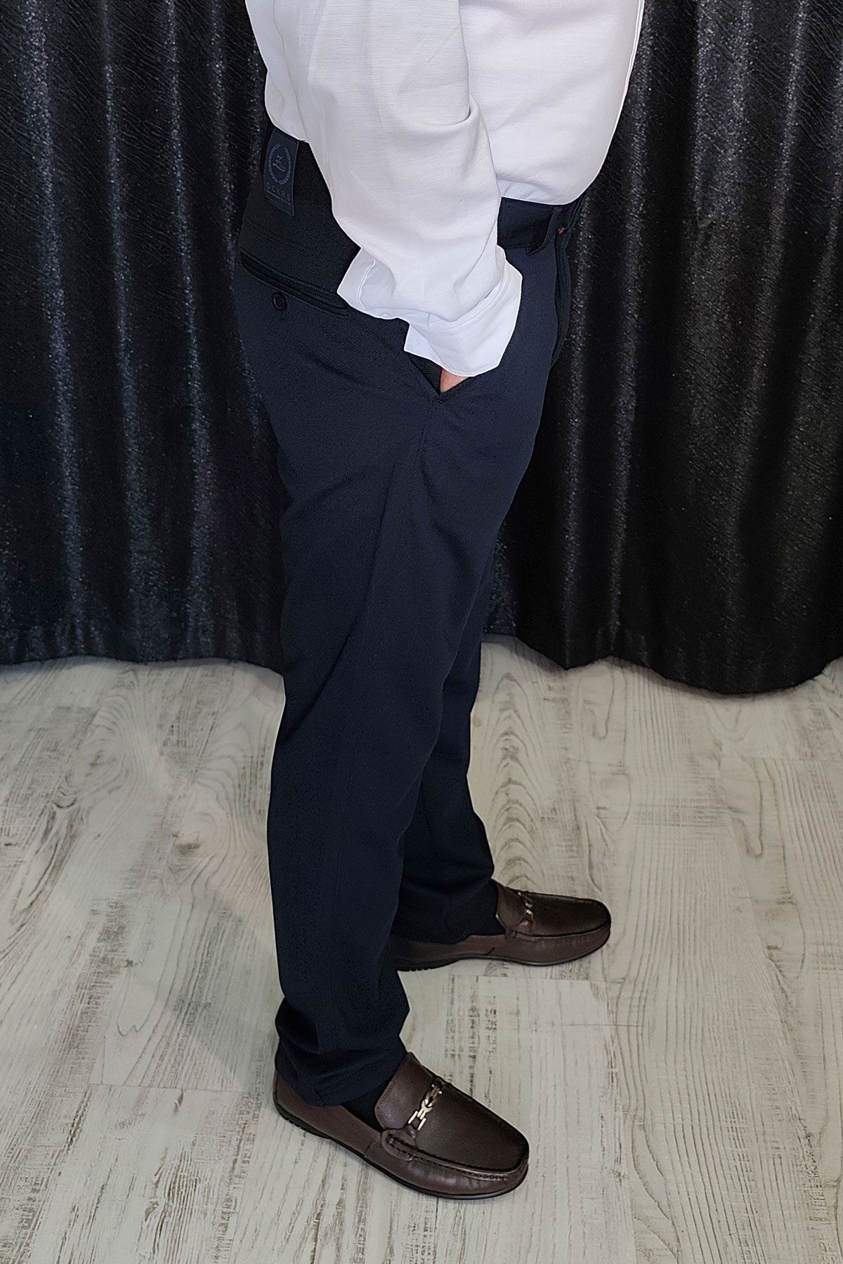 BayAygun 0510 Nokta Desenli Dar Kesim Pantolon _Lacivert resmi