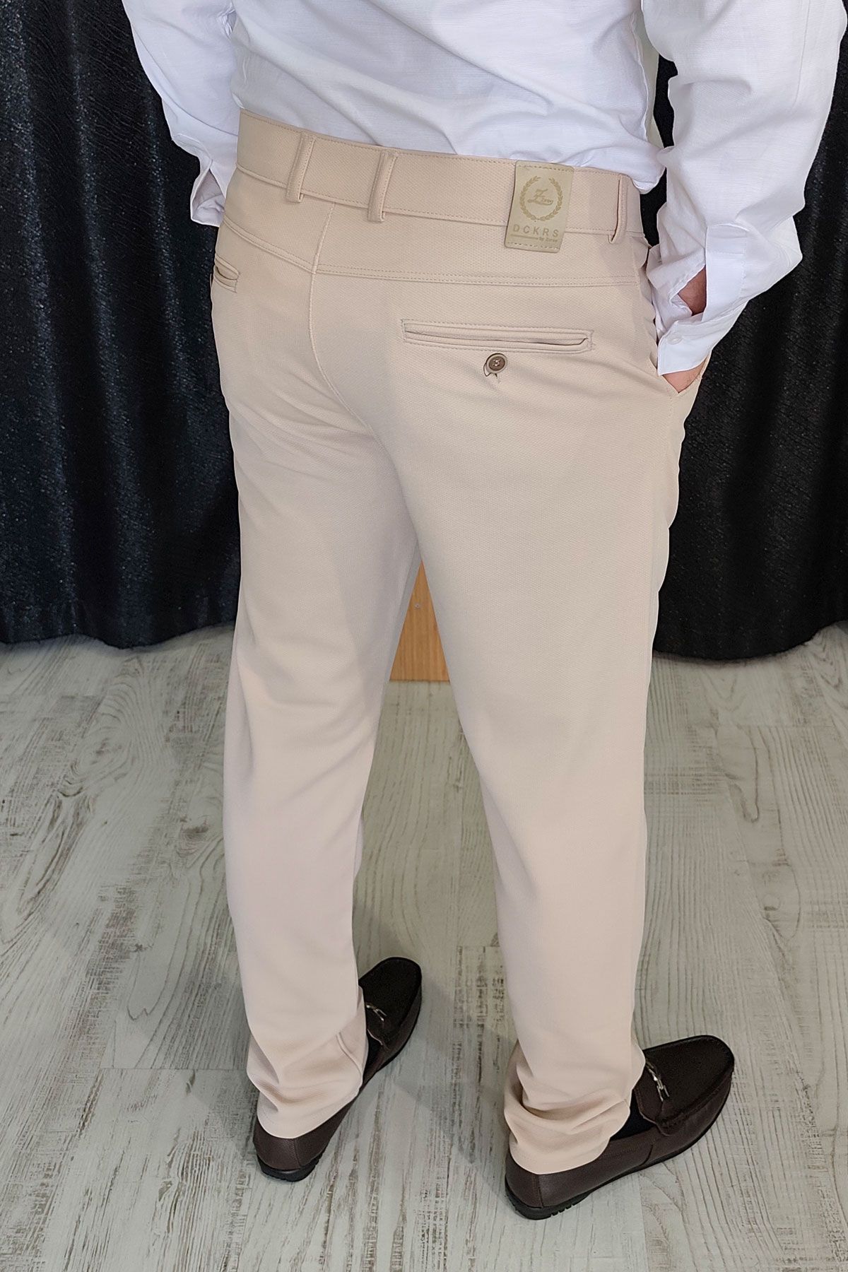 BayAygun 0510 Nokta Desenli Dar Kesim Pantolon _Açık Bej resmi