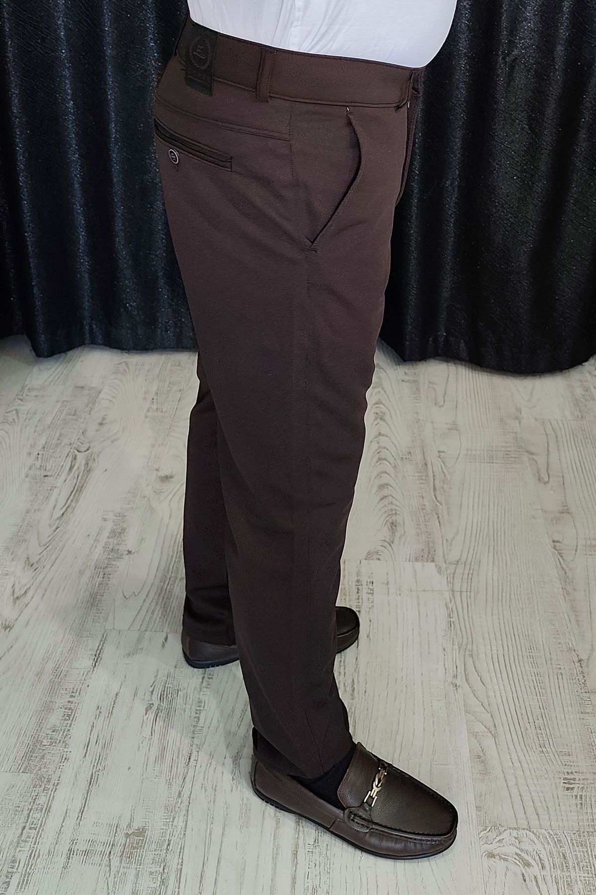 BayAygun 0510 Nokta Desenli Dar Kesim Pantolon _Koyu Kahve resmi